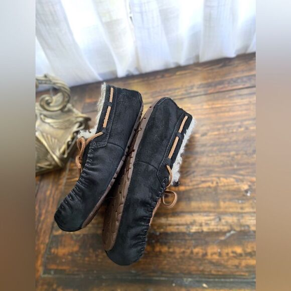UGG Dakota Suede Moccasin Bow Indoor Outdoor Women's Slipper Shoe US 7 - Picture 10 of 13